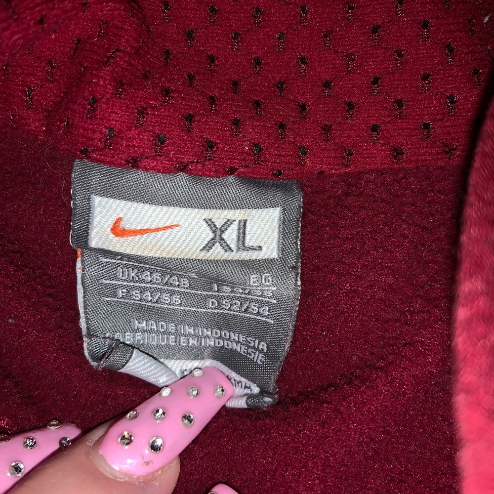 Red Nike pullover - Picture 2 of 2